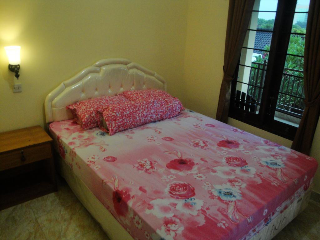 Puji Homestay Mataram Exterior foto
