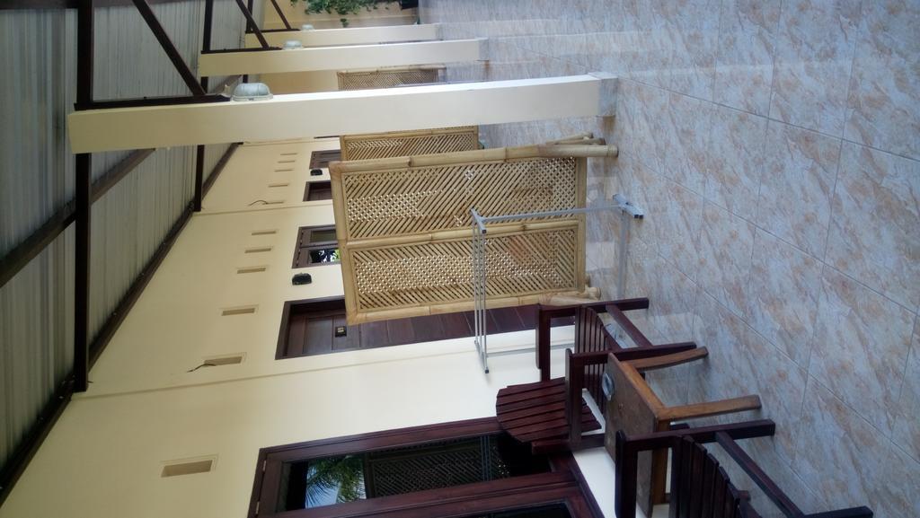 Puji Homestay Mataram Exterior foto
